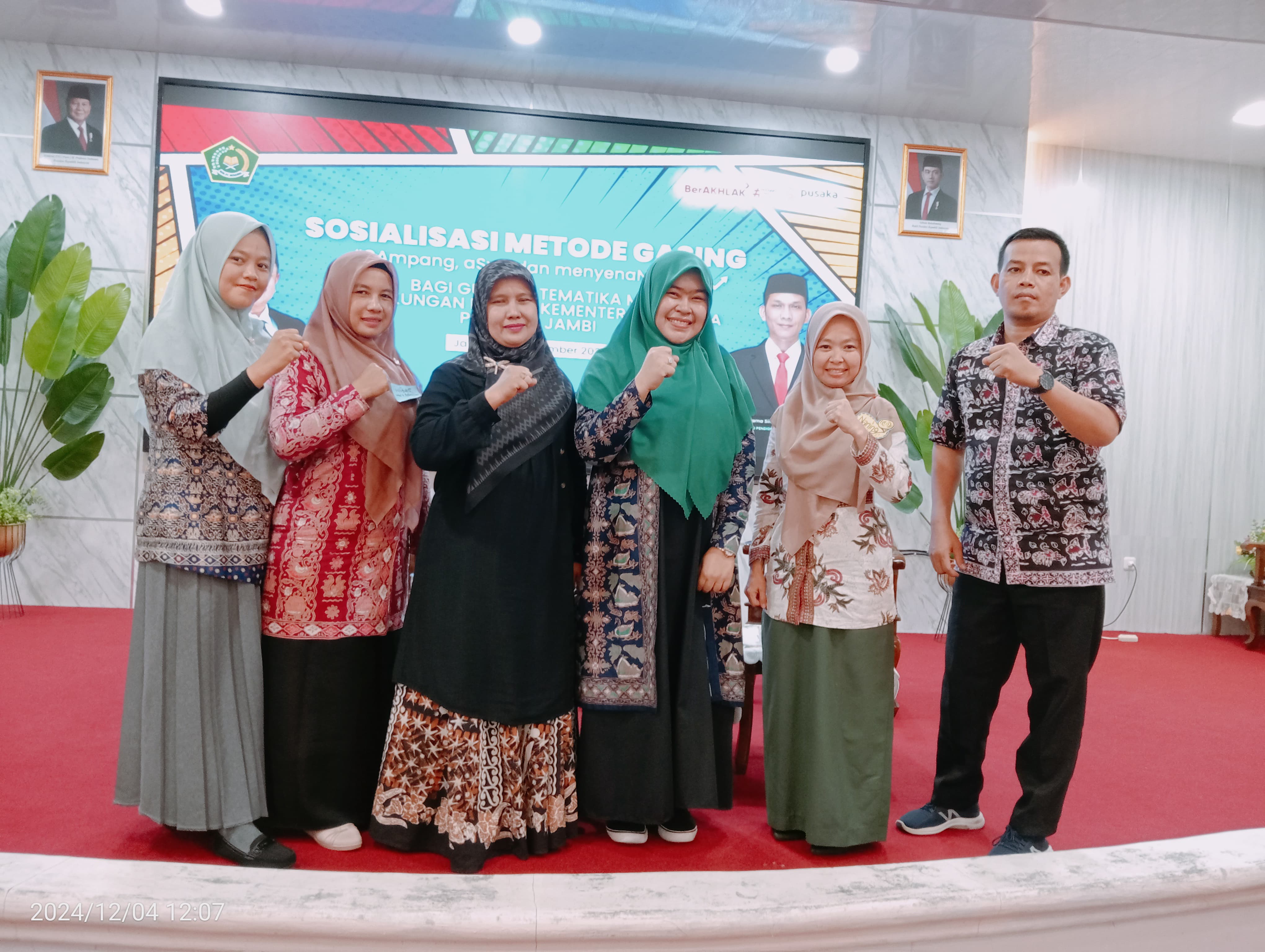 Ibu Nomi Vionika, S.Pd, Wakili MIN 2 Batang Hari dalam Sosialisasi Metode Gasing
