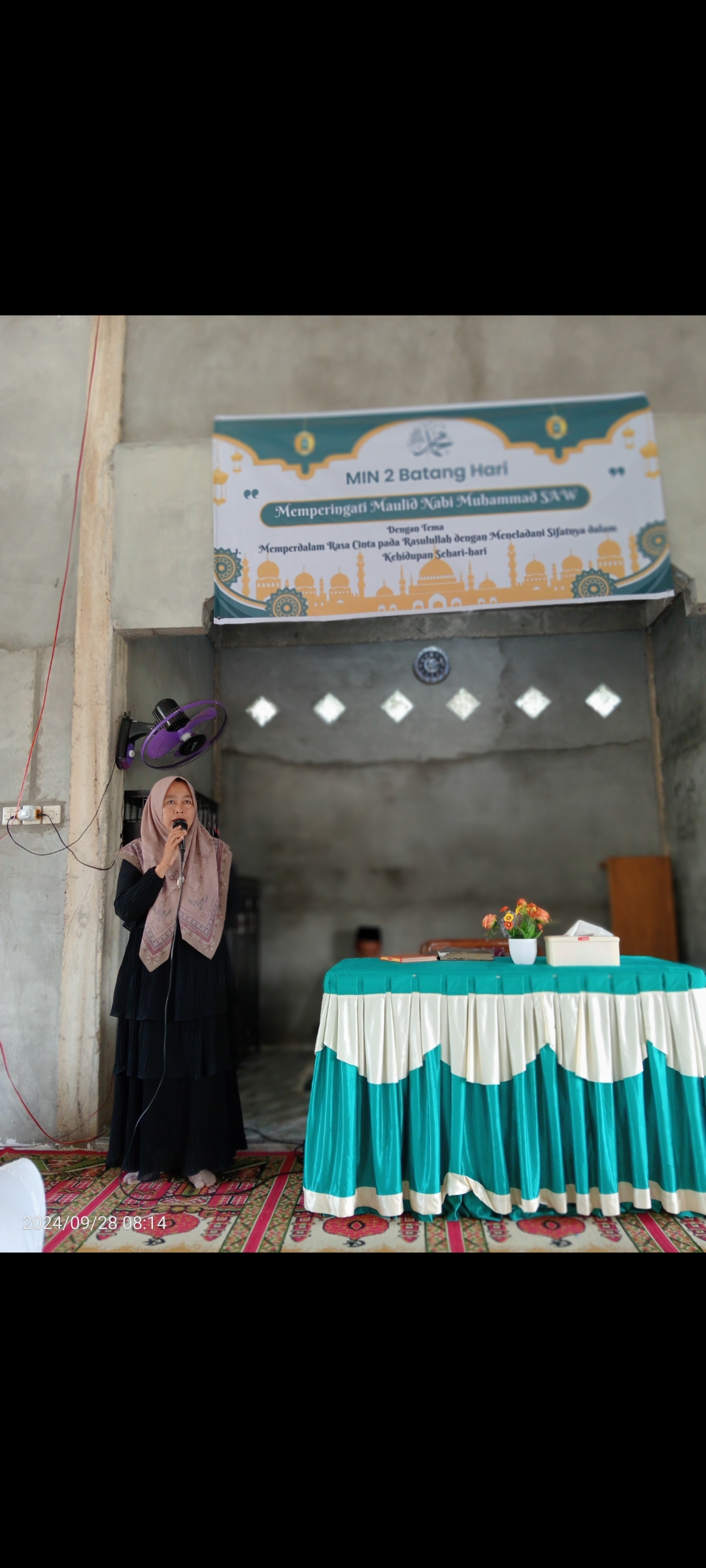 Semarak memperingati Maulidi Nabi Muhammad SAW di MIN 2 Batang Hari